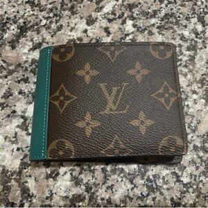 Louis Vuitton Monogram Card Holder - Brown and Teal
